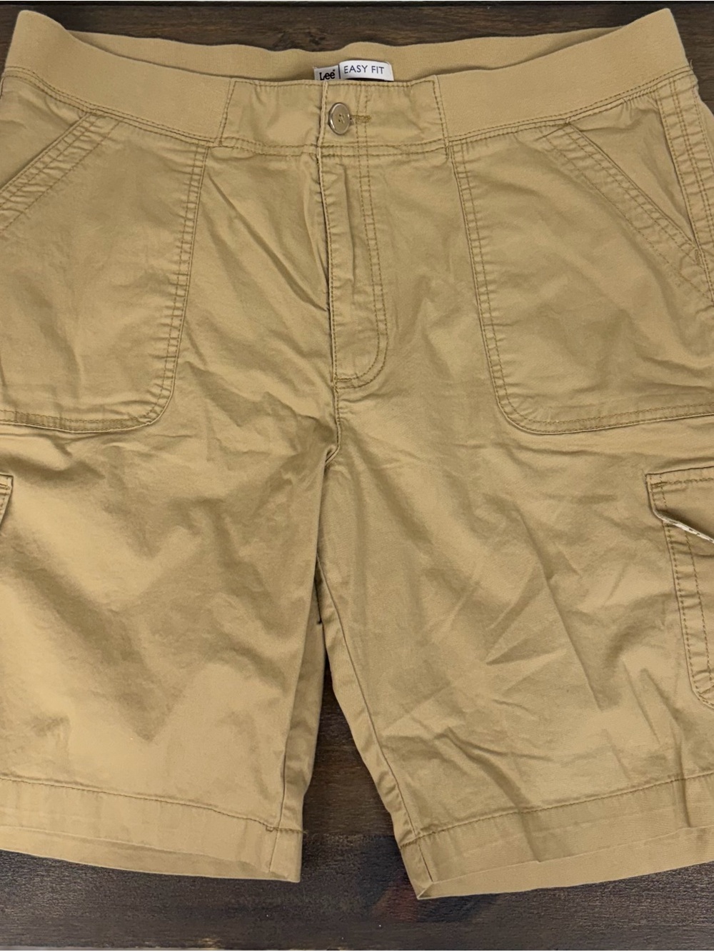 Lee Easy Fit Women’s Khaki Cargo Shorts